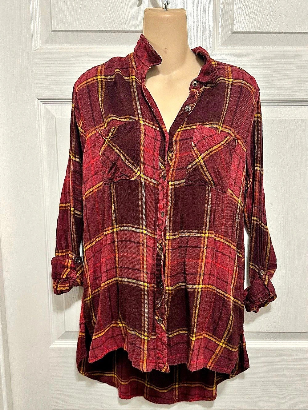 Maurices Plaid Flannel Button Down Shirt Burgundy & Red Large Like New
